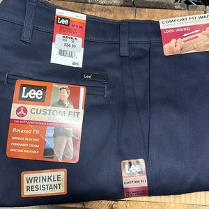 Lee custom fit flat front Relaxed Fit navy slacks. NEW WITH TAGS Flat fr…